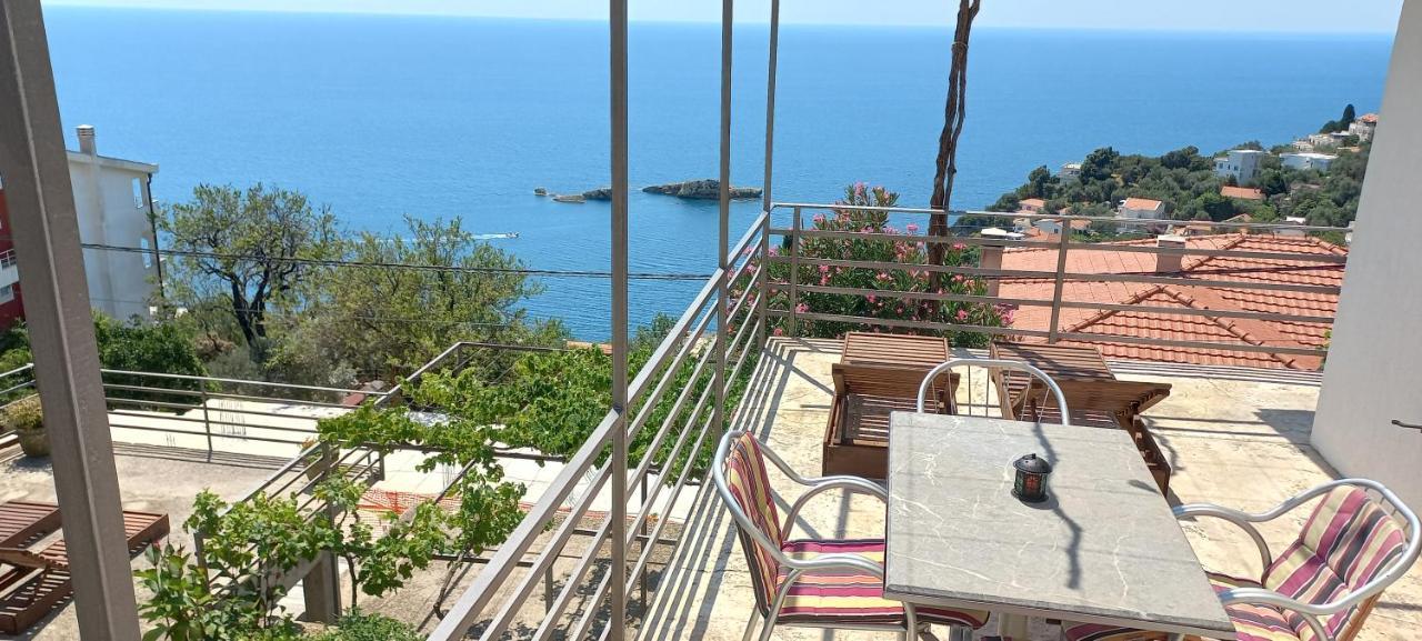 Apartman Carmak Ulcinj Exteriör bild