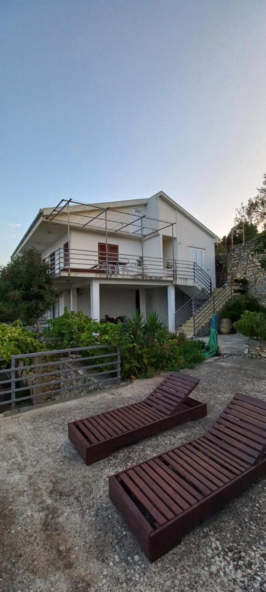 Apartman Carmak Ulcinj Exteriör bild